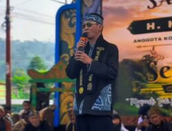 Lawan Arus Modernisasi, Hasim Adnan Ajak Generasi Muda Kalapanunggal Rawat Tradisi Seren Taun
