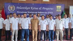 Pelantikan Pengurus PWI Kabupaten Sukabumi Masa Bakti 2026–2029 Menjadi Momentum Memperkuat Solidaritas